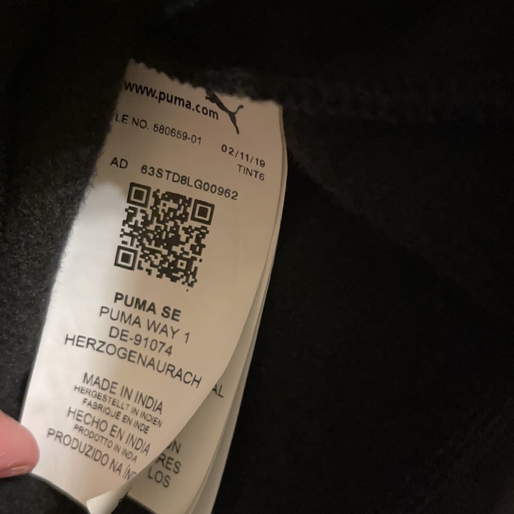 Puma pull over - Picture 2 of 2